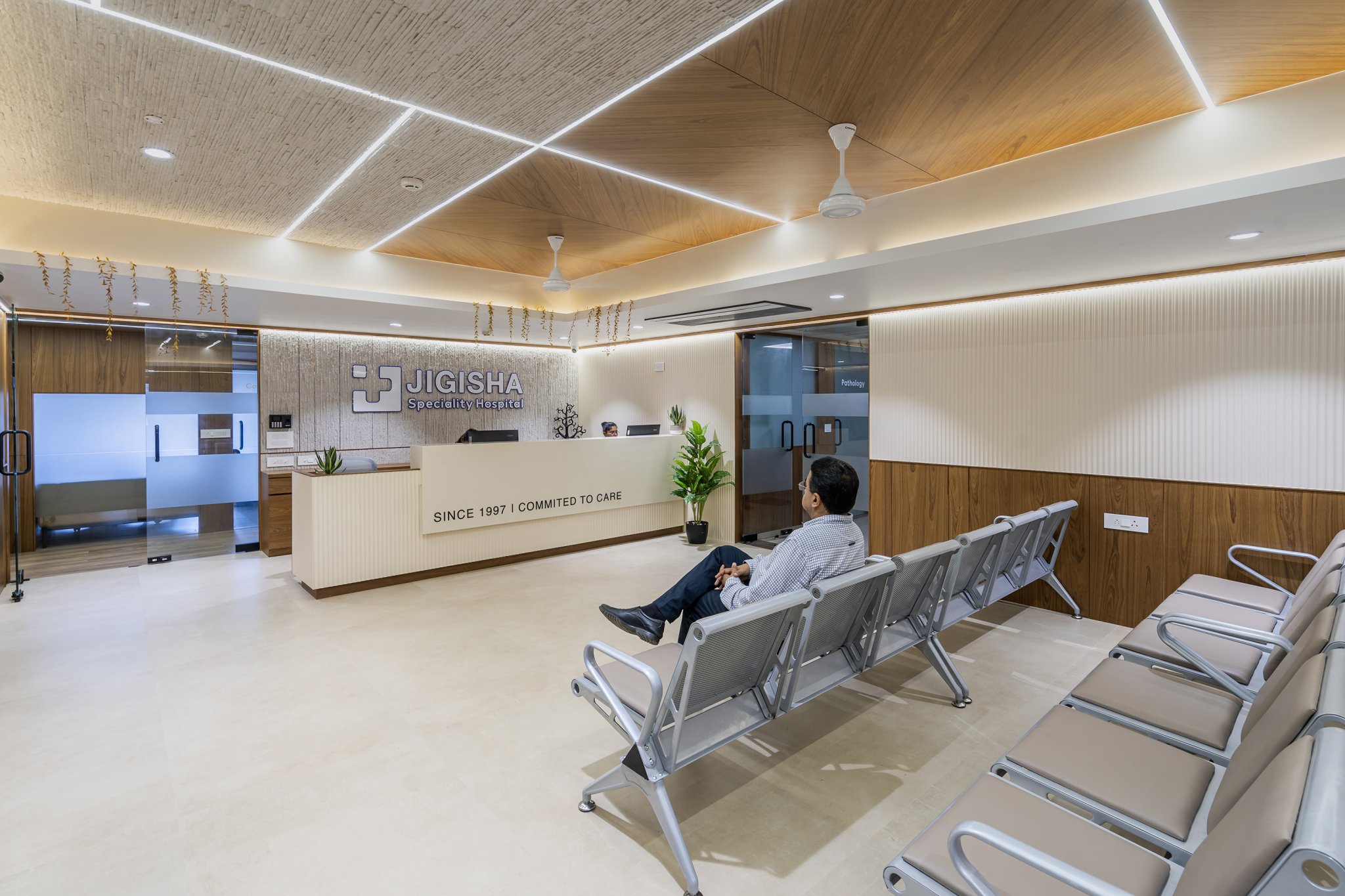 Modern Hospital Interior Design In Ahmedabad-10