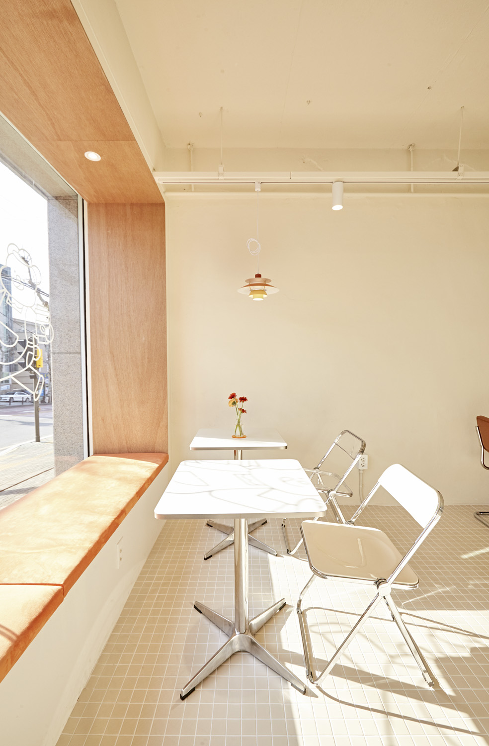 简约 INS 风 12 平米咖啡厅 设计成本解析-10