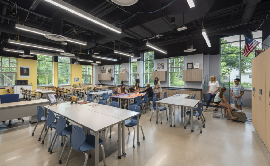 Cordogan Clark 打造 Illinois 中学创新学习空间-6