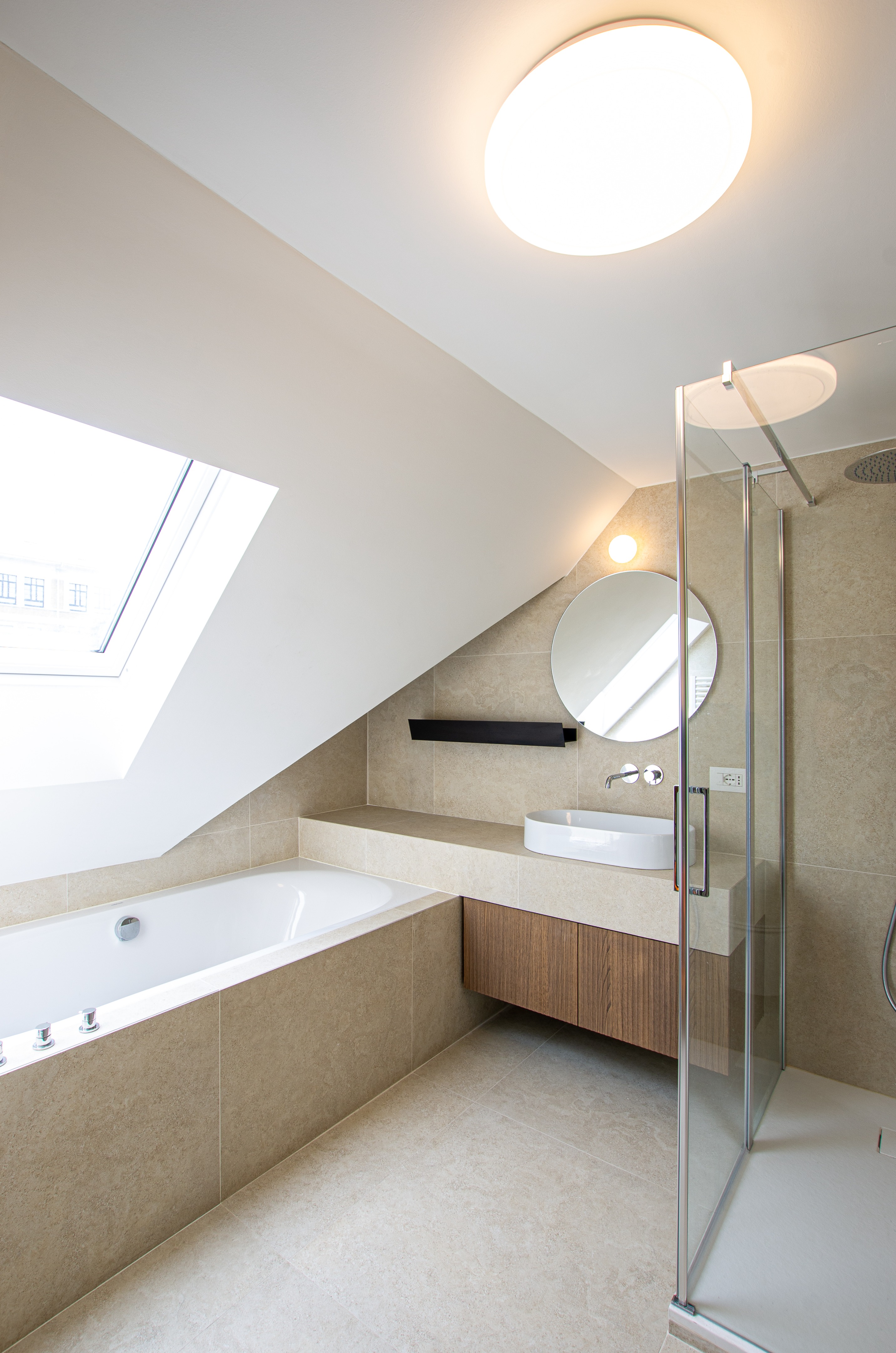 意大利 Trieste 的舒适之家丨RNDR studio-26