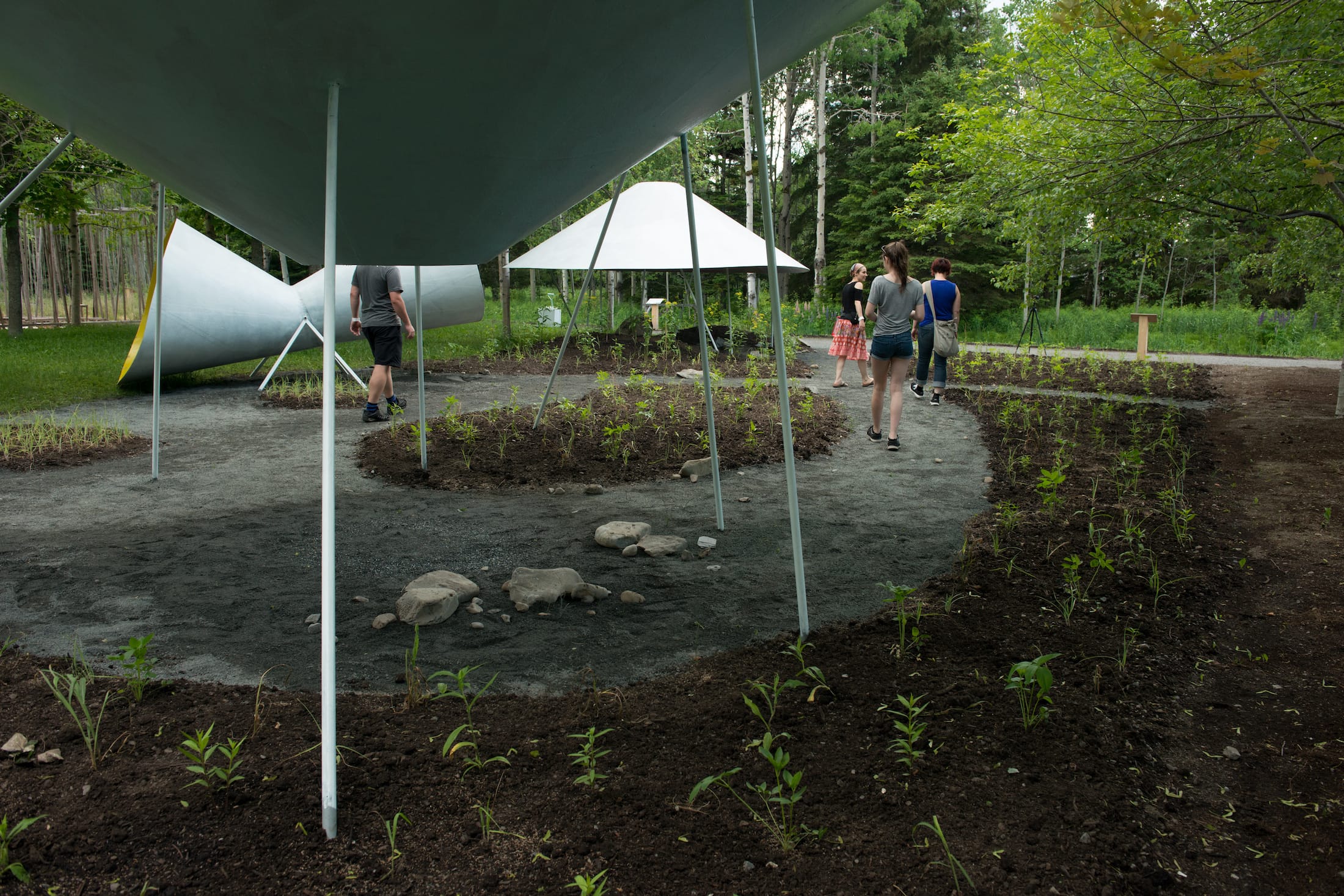 2019 加拿大国际花园节 | 彩色“岩石”结构装置引人入胜-91