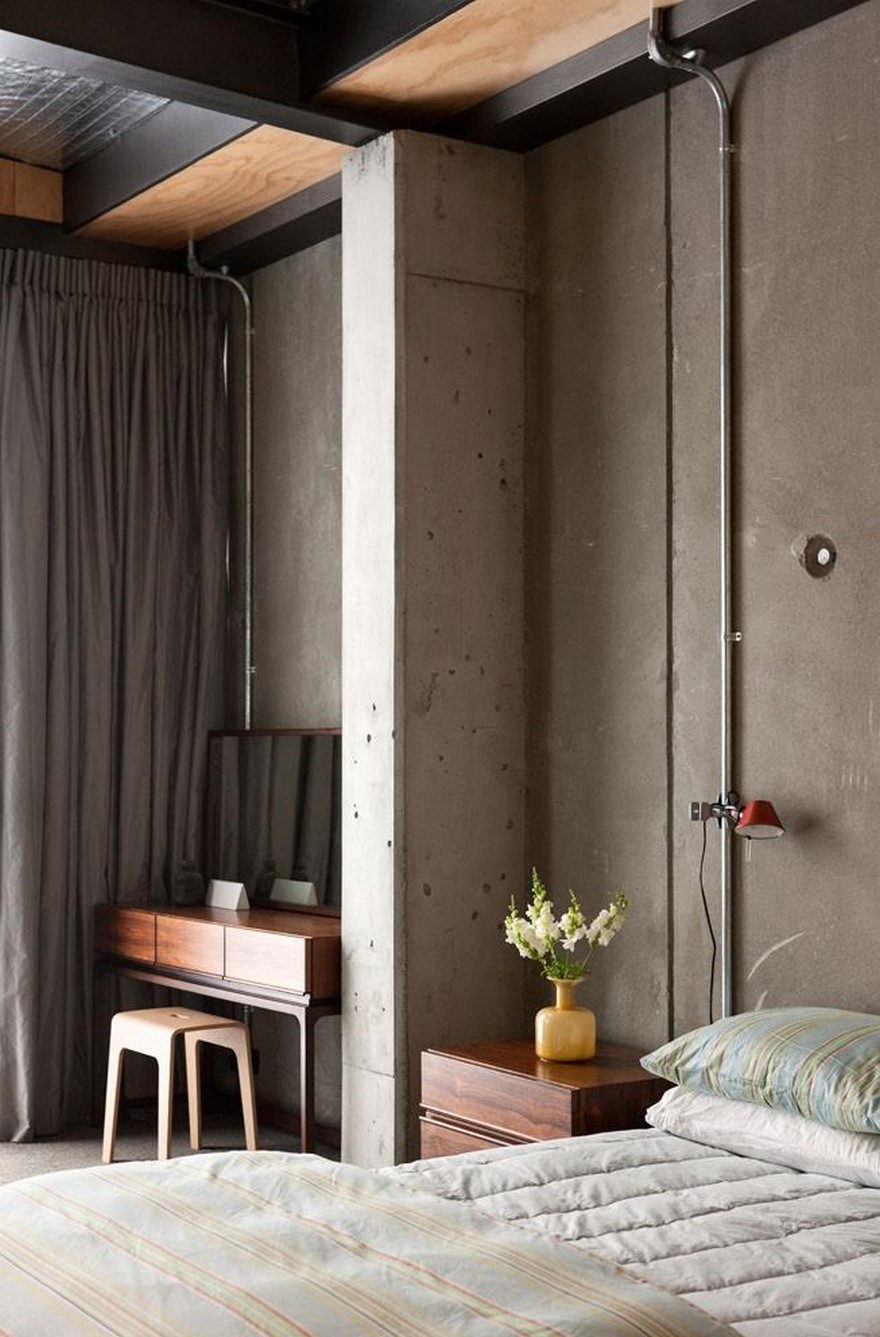 Industrial-Style House in Auckland Exhibiting a Clean and Elegant Design-18