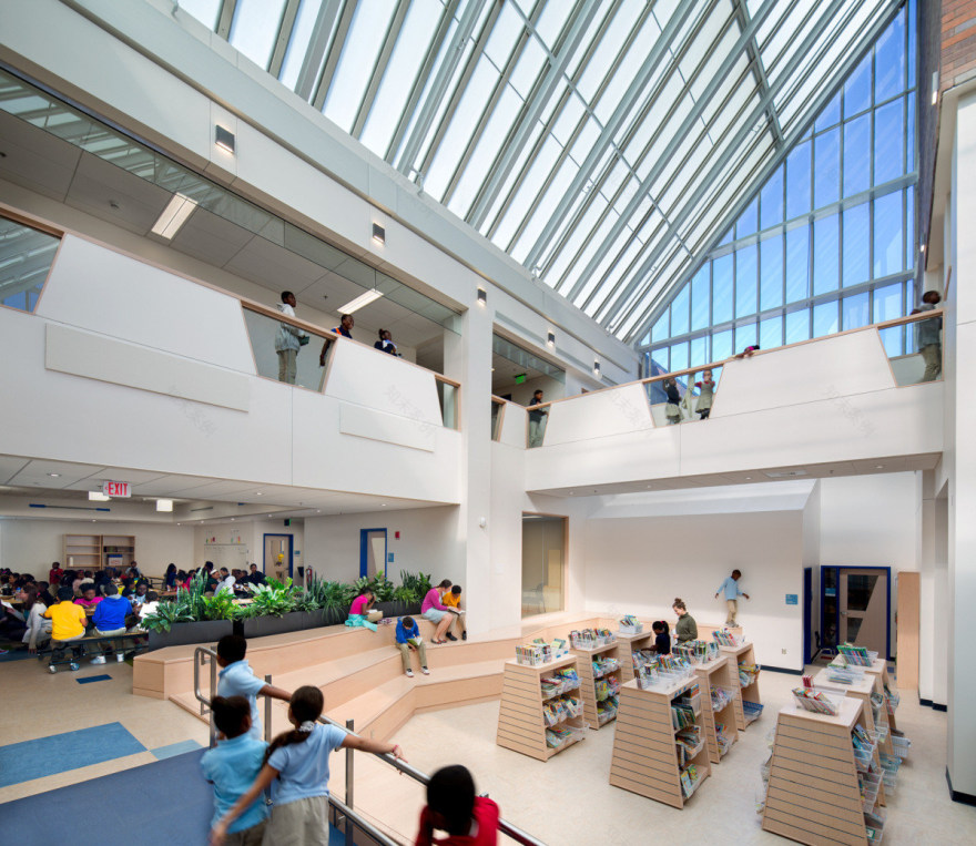 布里奇波士顿特许学校-9