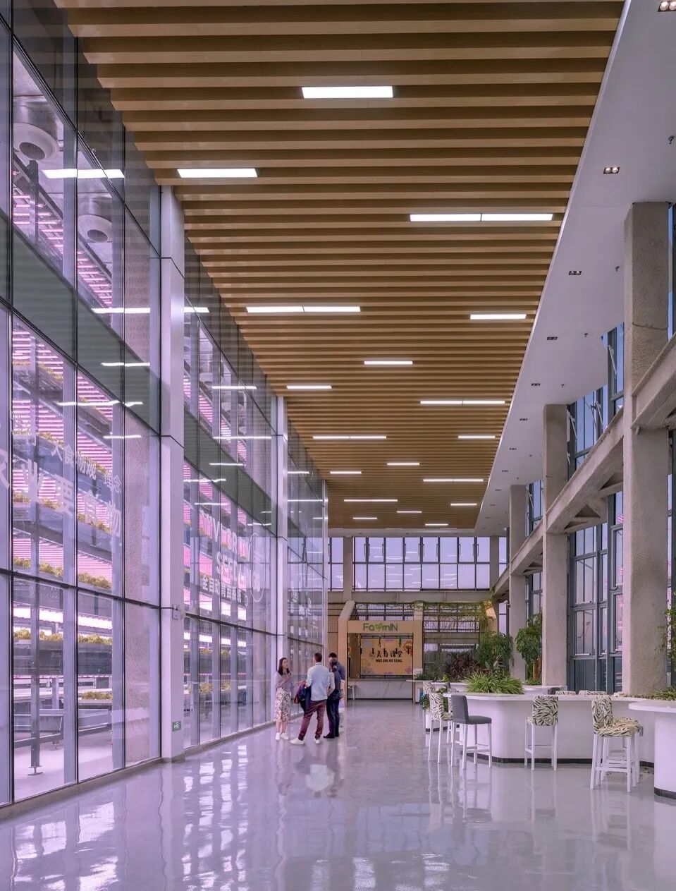 vanBergenKolpa在衡水打造水晶宫农场-8