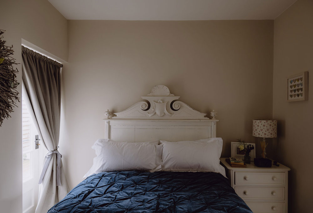 英国肯特郡前洗礼堂的时尚工业风格住宅设计-24