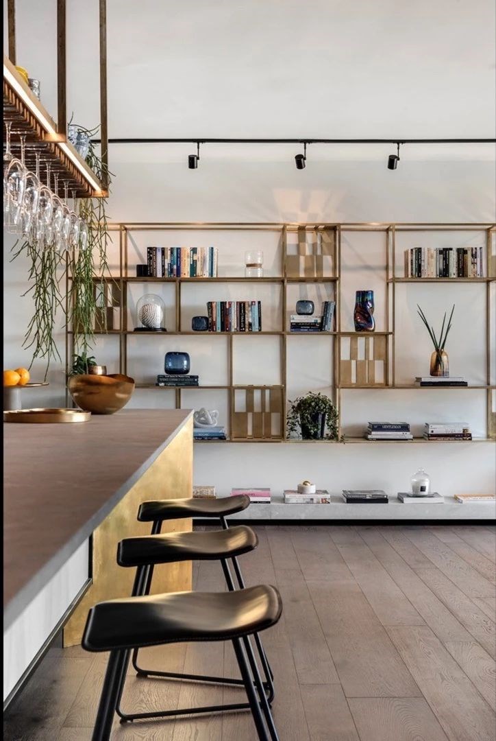 超有格调的高级黑设计，前卫与艺术的完美平衡！-37