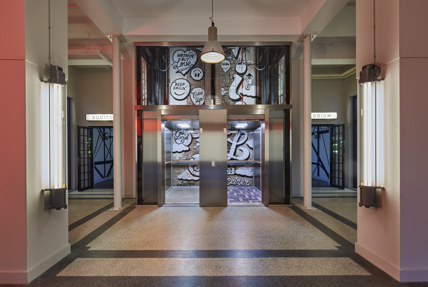 阿姆斯特丹设计精品青旅 / Generator Amsterdam-15