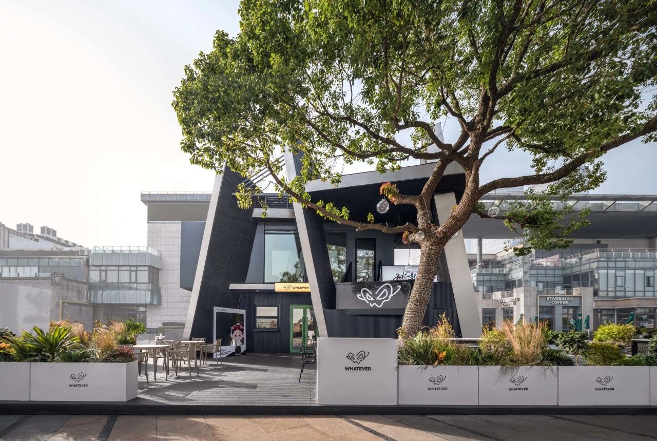 Whatever 咖啡苏州湖滨新天地店丨中国苏州丨平介设计-34