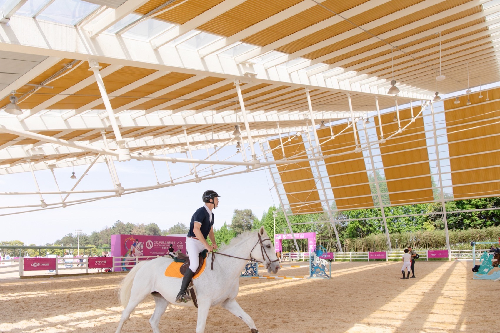 成都国际马术中心丨中国大兴丨四周建筑-43