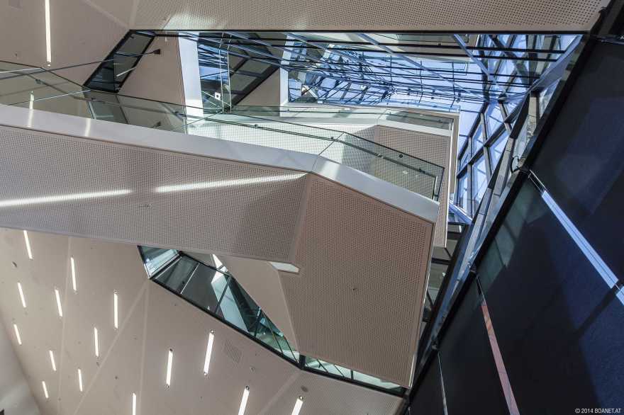 维也纳教学中心吴-0