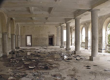 葡萄牙废弃铁路疗养院变身高山酒店-12