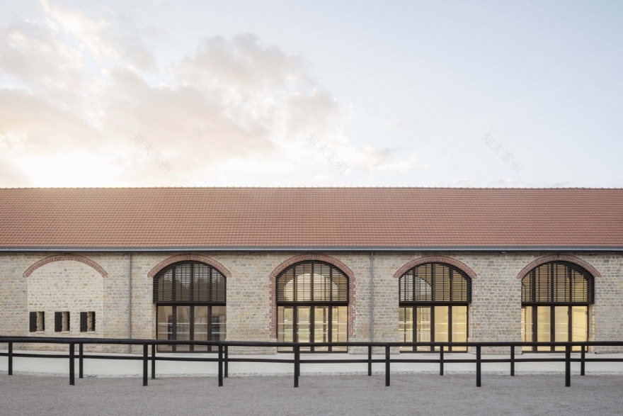 法国布洛涅种马场翻新扩建丨Joly&Loiret Architecture Agency-3