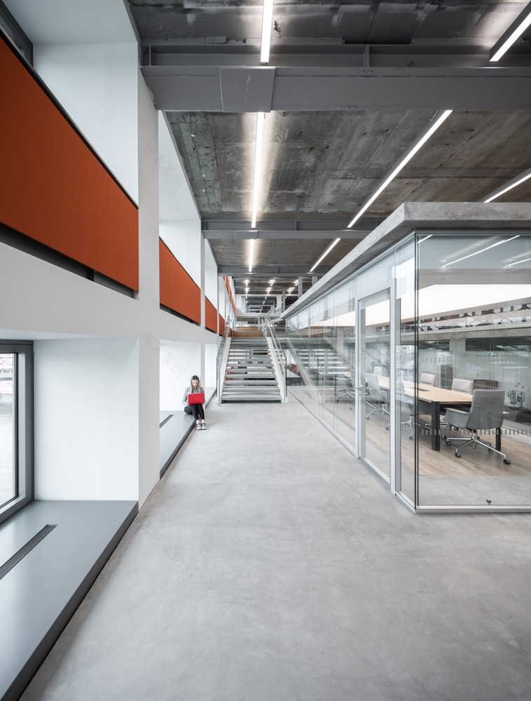 伦敦海洋集装箱大楼-41