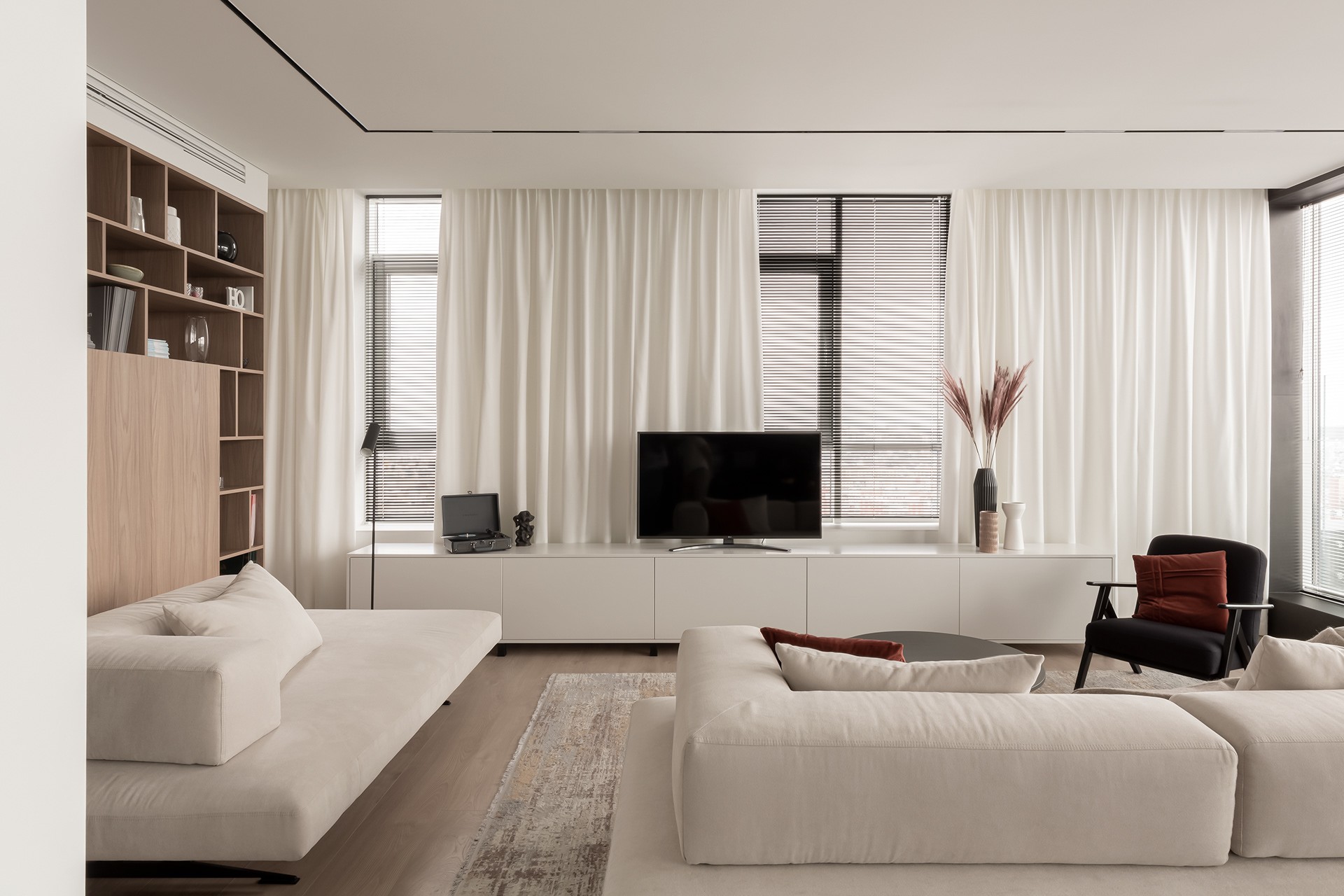 乌克兰160㎡大平米住宅设计 超有温度-0