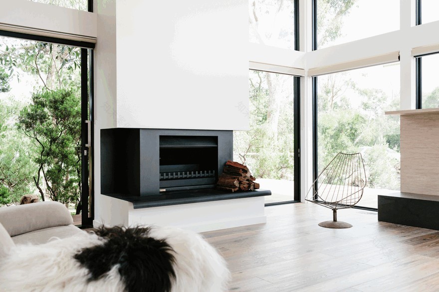 Coastal Holiday Home Balancing Social Fun and Privacy-8