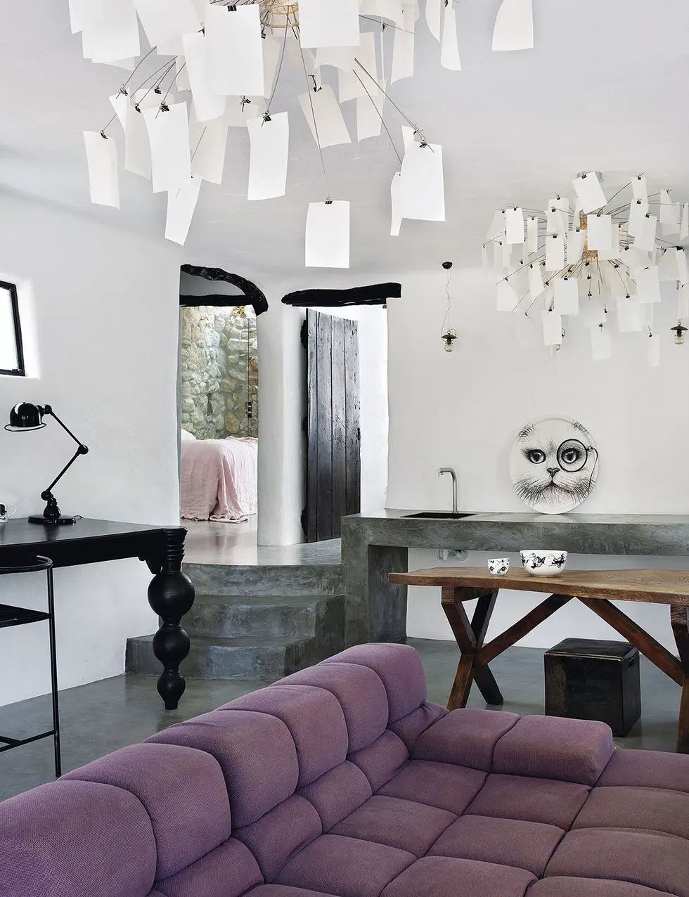 英设计师的伊比莎岛梦幻别墅 | 艺术与传统的完美融合-4