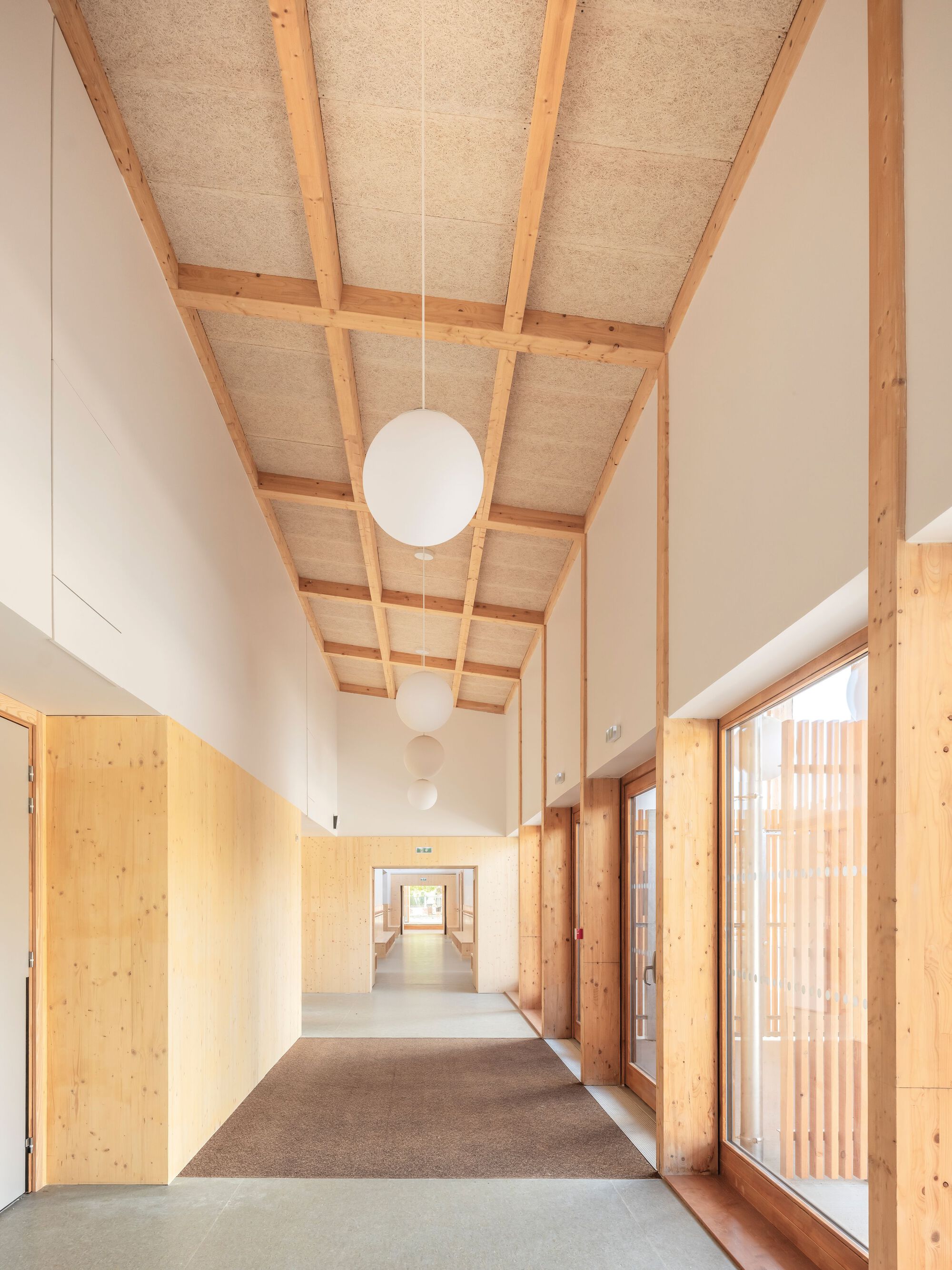 Nursery School and Elsa Triolet Center / Richter Architects-31