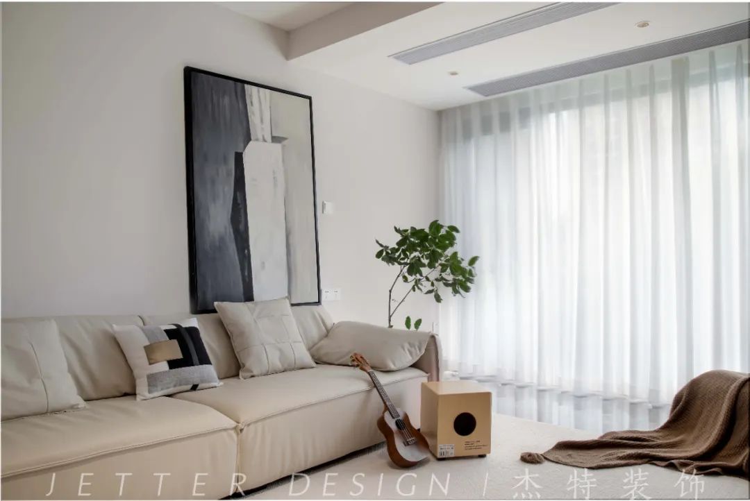 三代同堂的现代简约家居设计-14