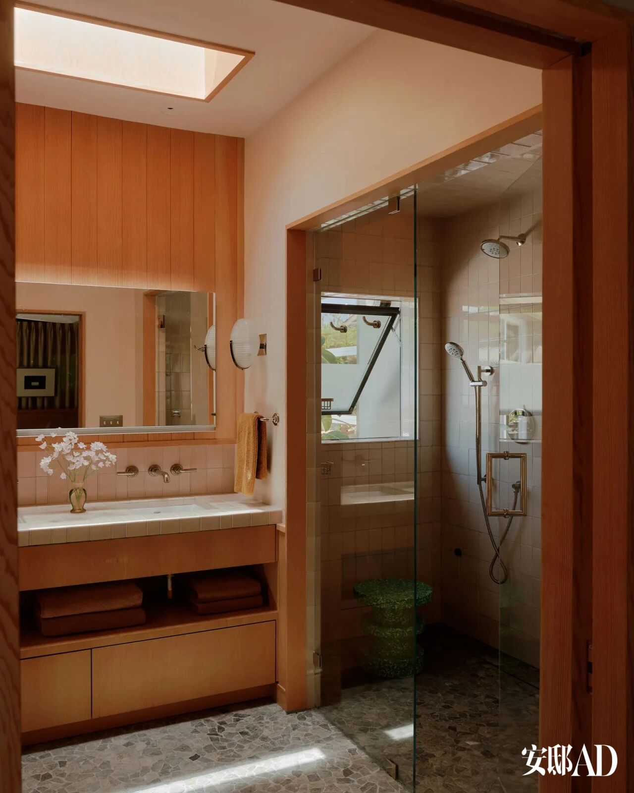 洛杉矶西区老宅改造项目丨美国洛杉矶丨Studio MUKA设计工作室(扎比·穆斯塔法,内达·卡赫萨兹)-29