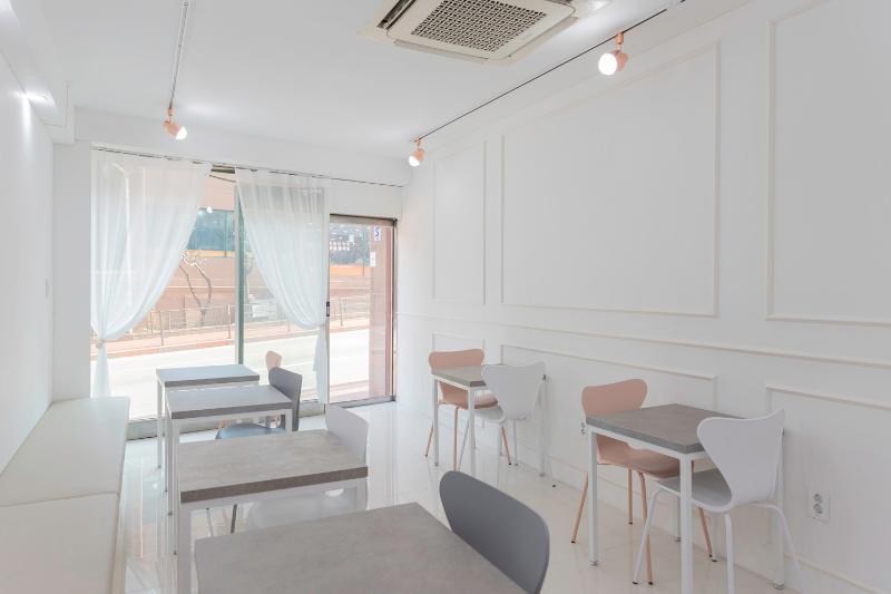 简约清新 15 坪甜点店 设计展现独特魅力-7