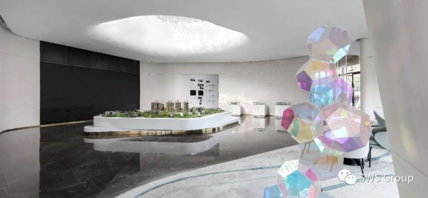 济南绿城明月风荷生活美学馆 | 湖畔流水的现代生活空间-5