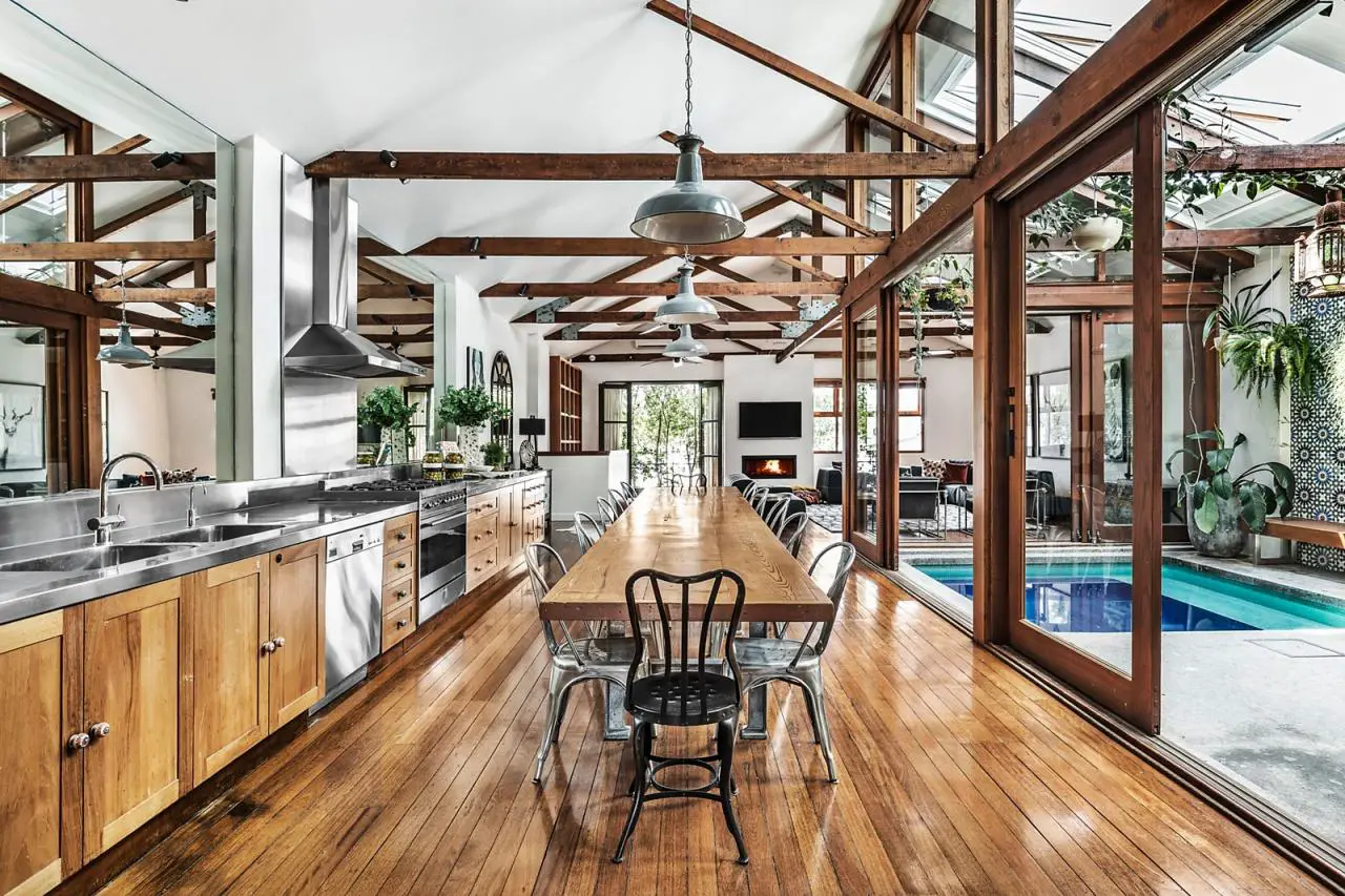 “The Stables”（马厩）-4