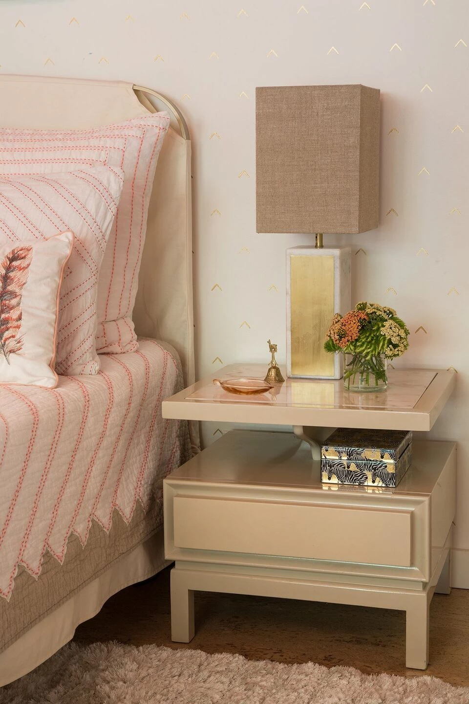 洛杉矶 50 年代乡村风格住宅的现代改造-35