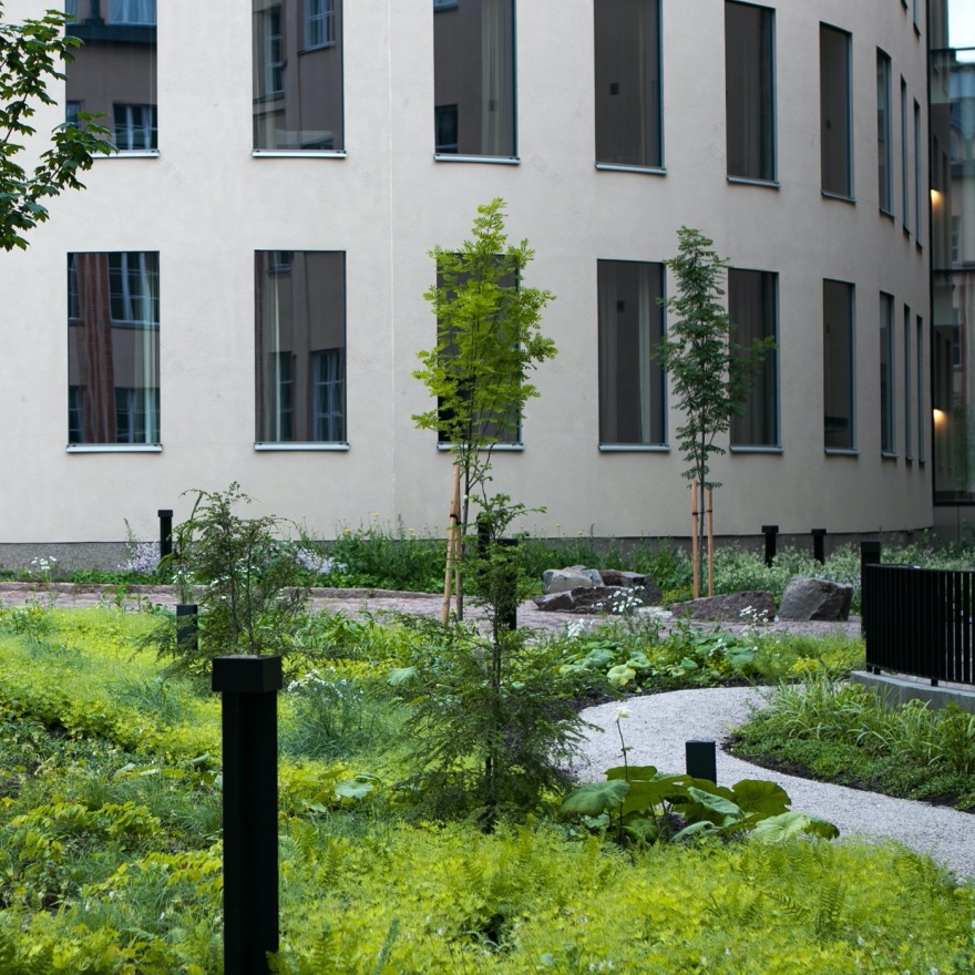 Scandic Grand Central Helsinki Courtyard | 绿色秘境酒店庭院设计-6