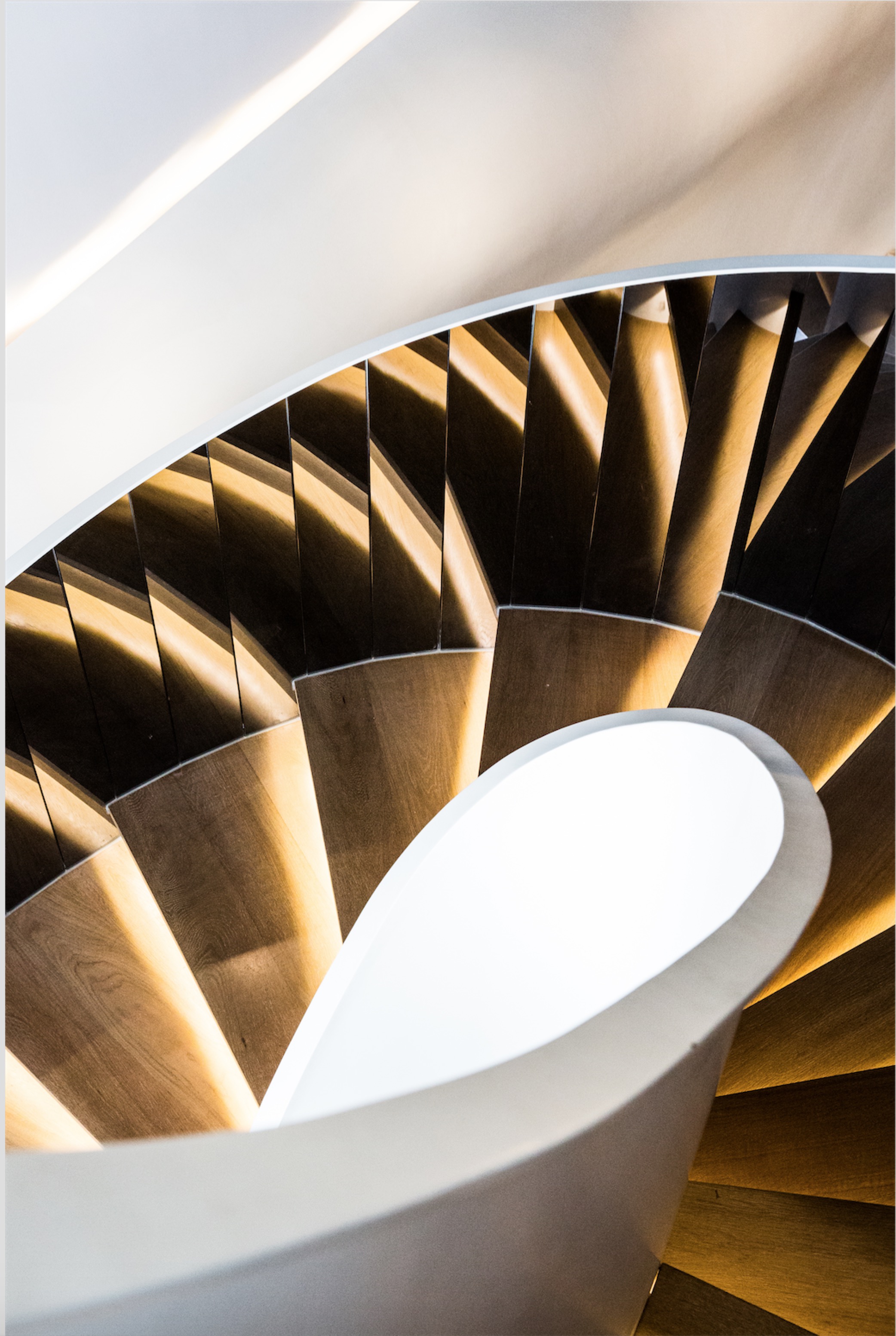 “再会吧 姑娘!” 啡概念馆 | 曲线空间与光影共舞-10