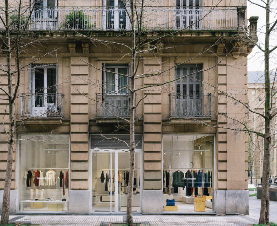 Thinking MU store by Pensando en blanco-12