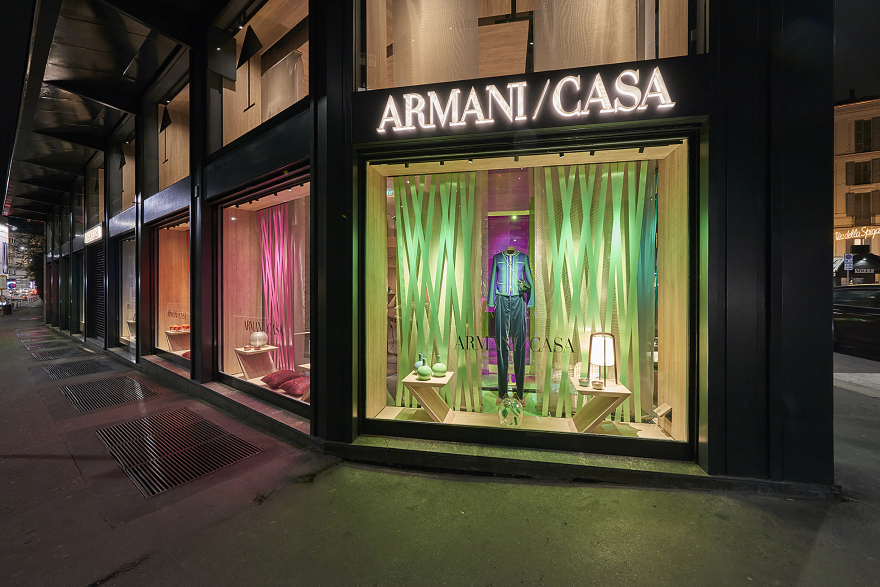 armani casa christmas window display 2017-10