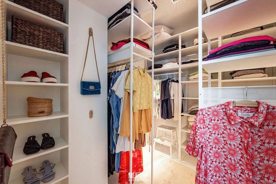 哥德堡 19 世纪建筑玻璃后卧室公寓丨瑞典-16