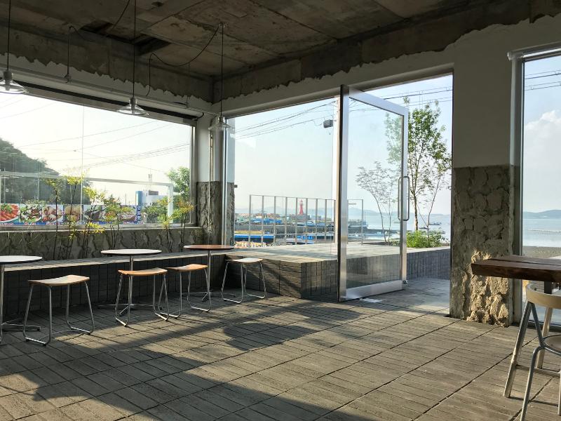 感性空灵的海洋风咖啡厅设计-9