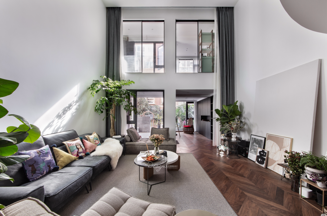 空间“减法”·克制之处找寻温馨归宿丨紫苹果装饰-7