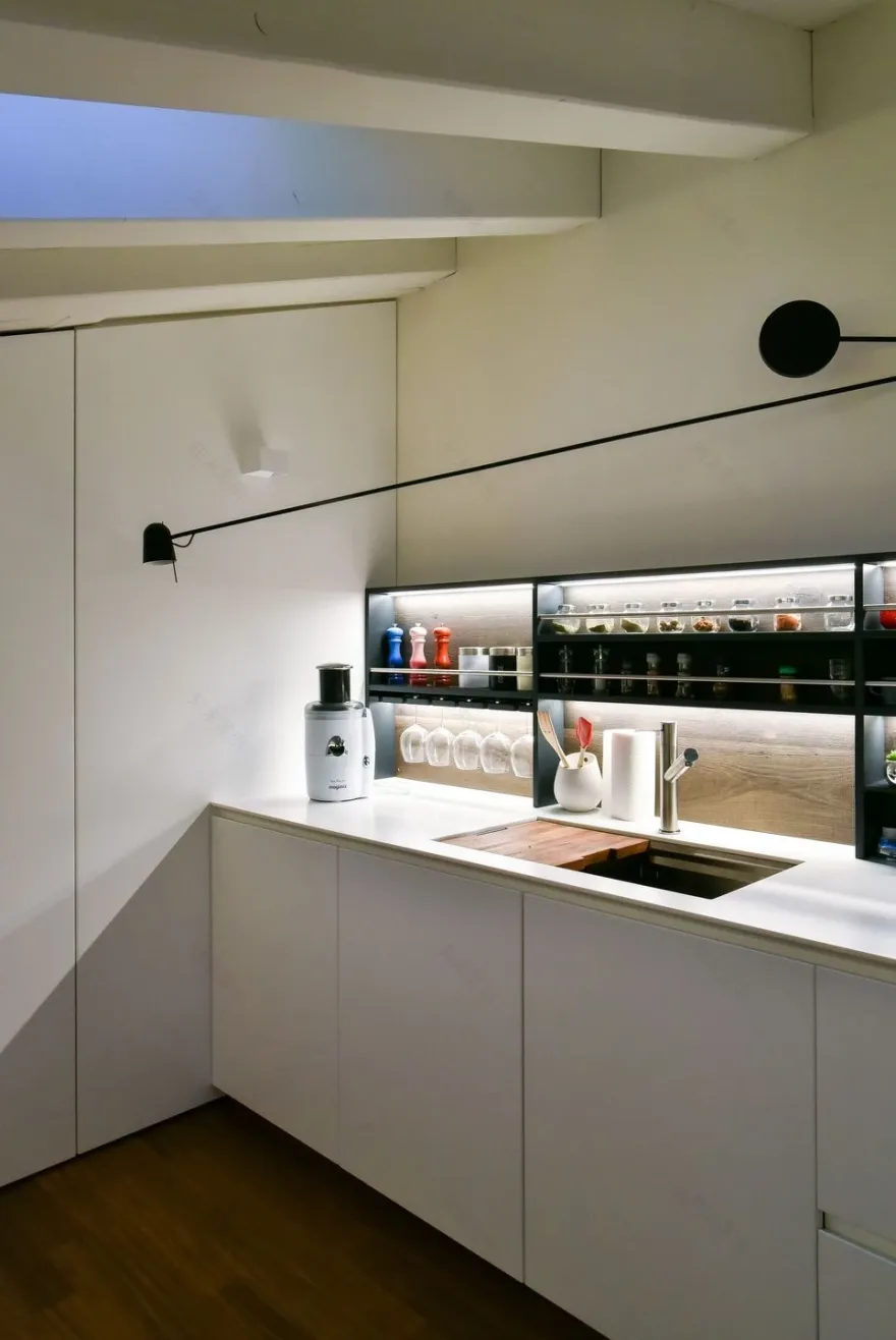 独立山间阁楼的现代演绎-12