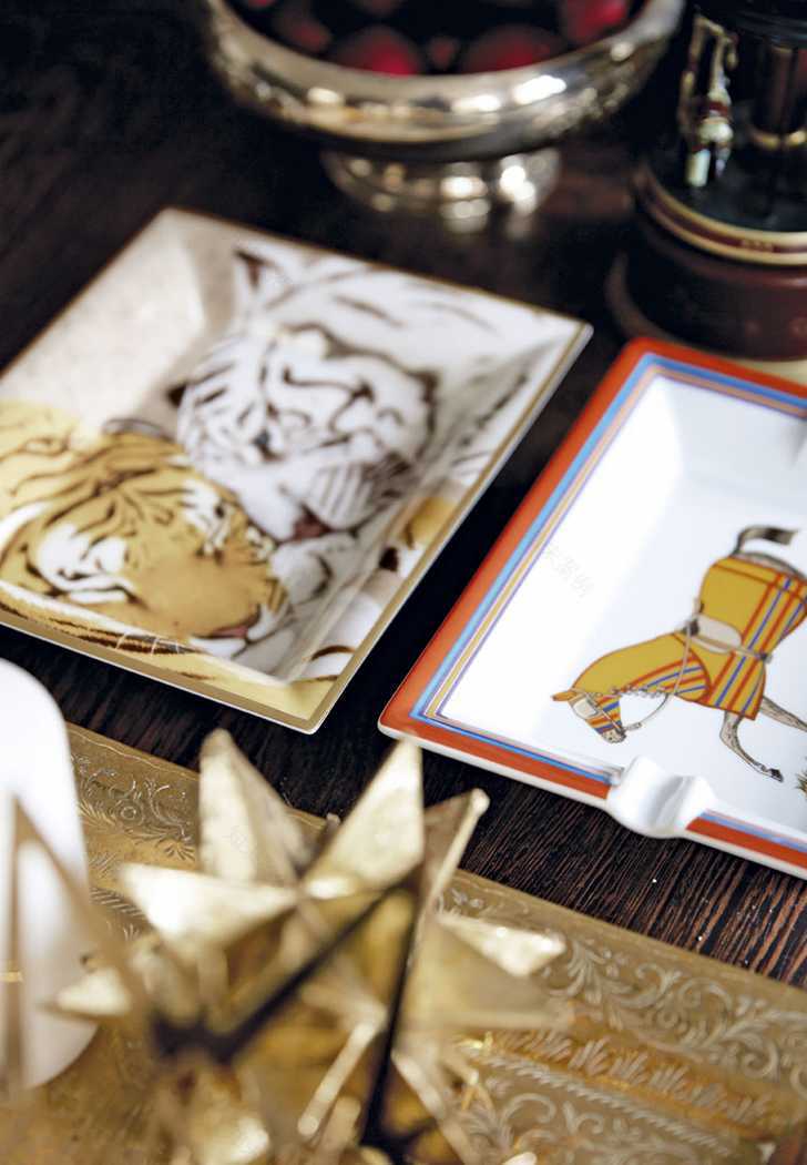 黑色圣诞树助力丹麦哥本哈根公寓独特设计-9