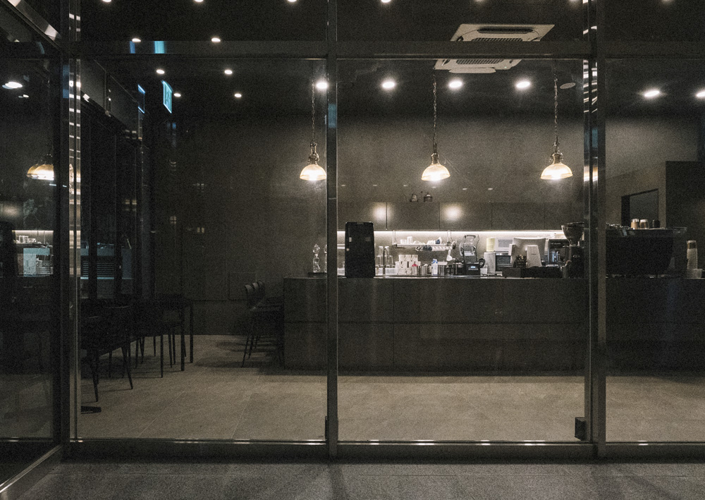 现代简约咖啡厅设计，演绎时尚与品味-15