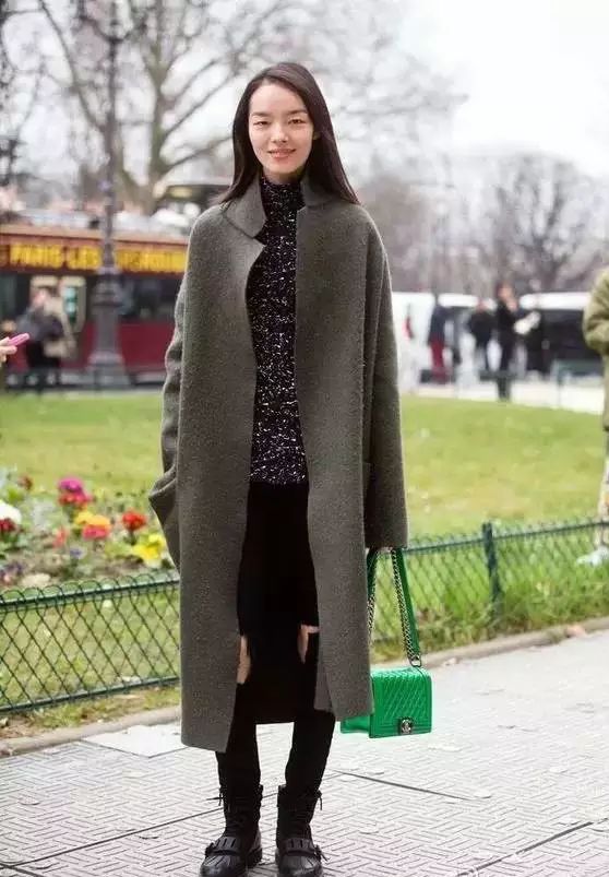 2017 流行色草木绿，这样穿让你远离路人-77