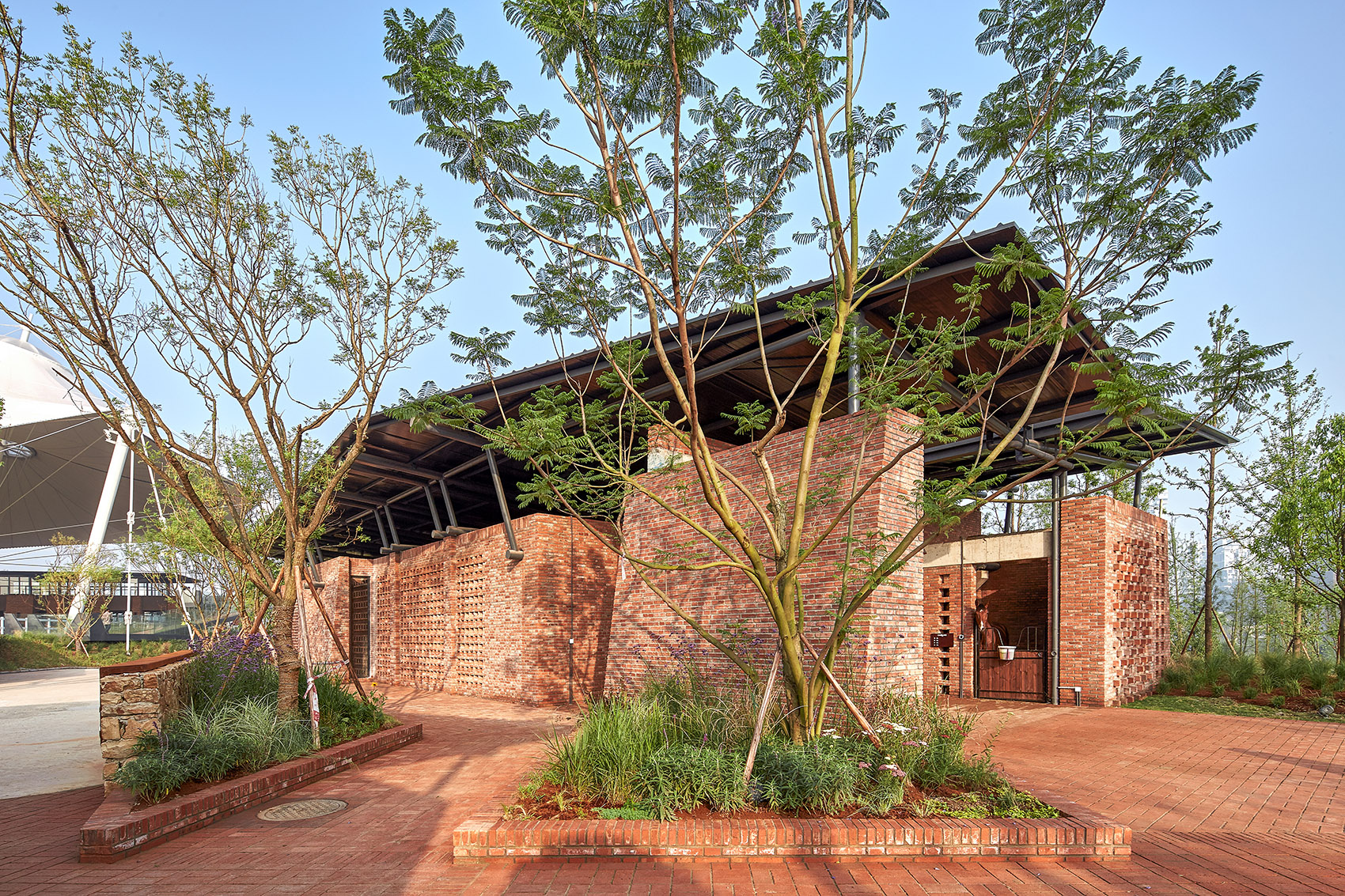 砖叠马场 & 成都达根斯马术俱乐部 / 成都万华-34