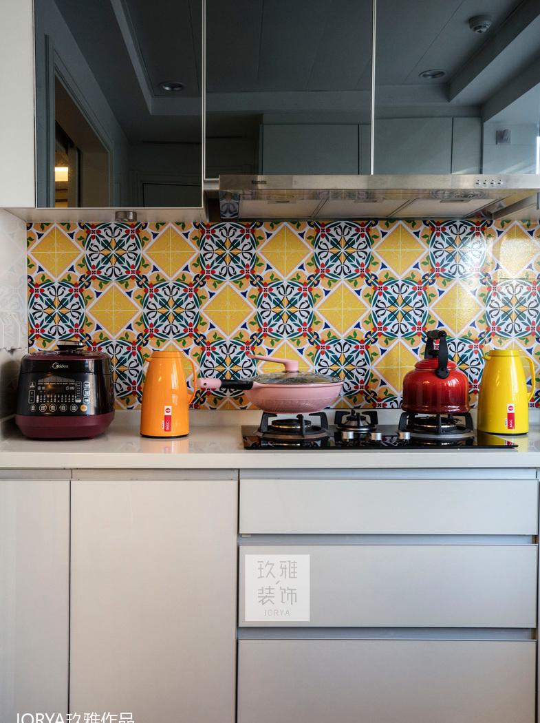 色彩斑斓的家居空间-18