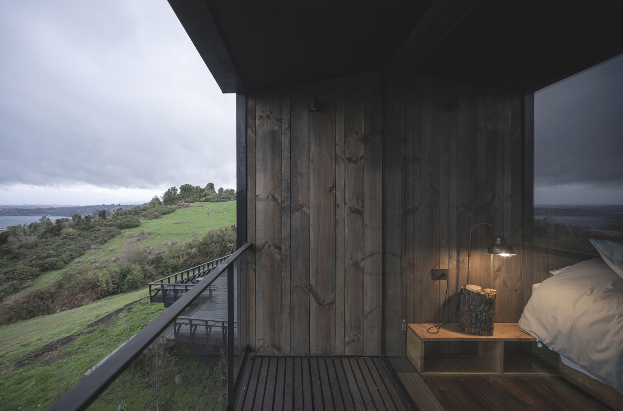 Estancia Rilan Hotel / Ortuzar Gebauer Arquitectos-33