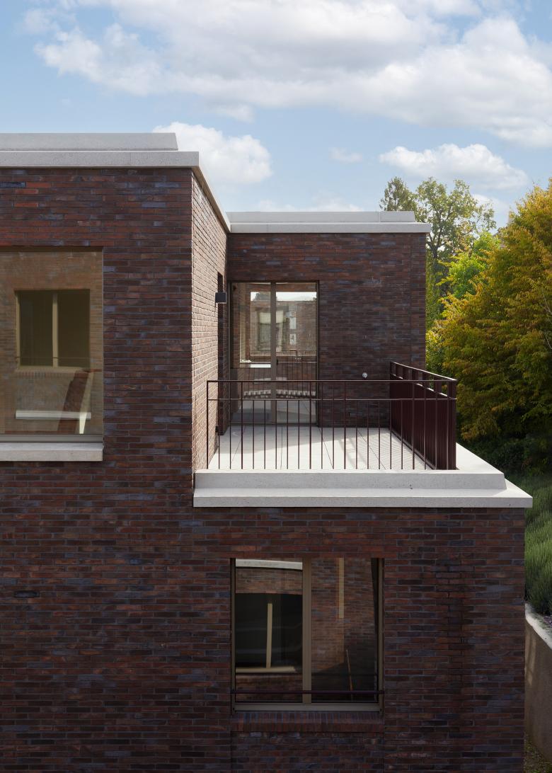 Fischer Architekten AG丨Mehrfamilienhäuser Claridenstrasse丨瑞士-0