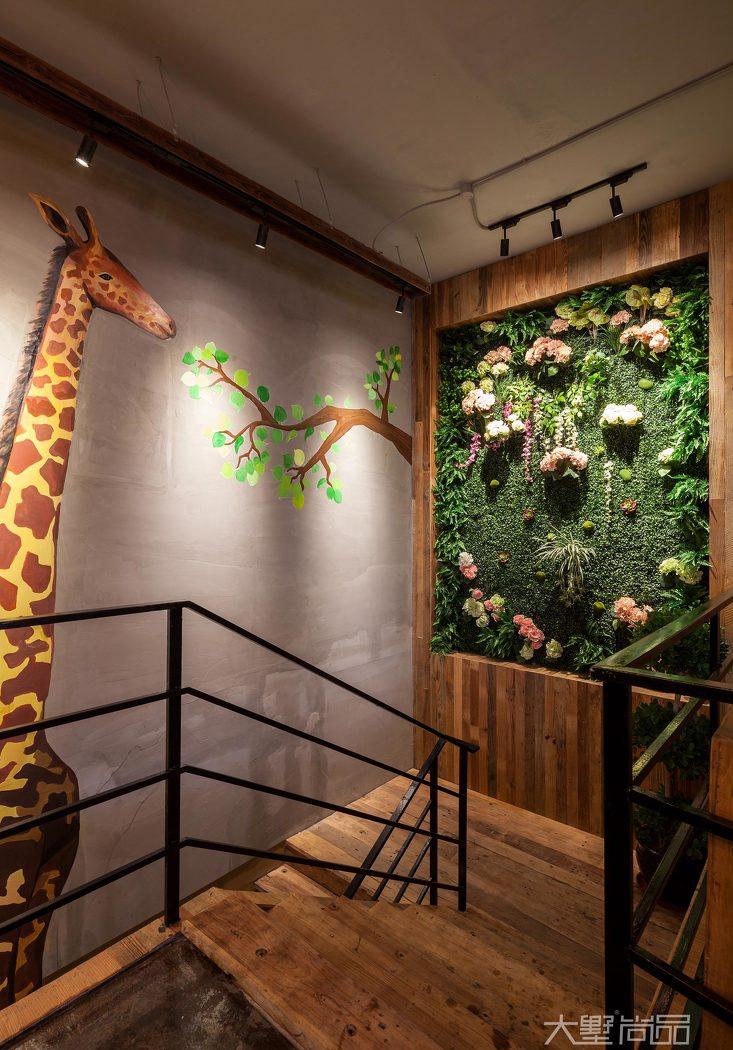 绿意盎然的自然咖啡厅-4