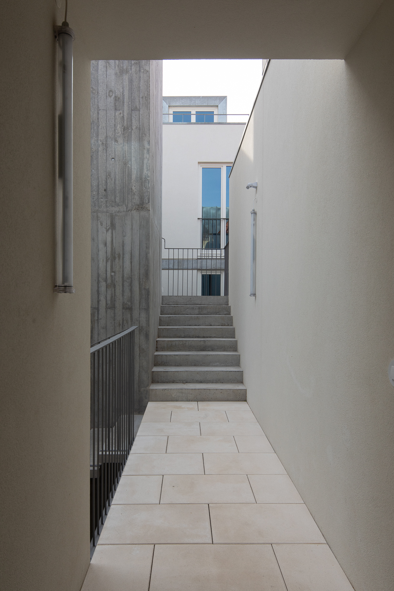 西尔维拉将军大楼丨葡萄牙波尔图丨ATA Atelier Tiago Antero-33