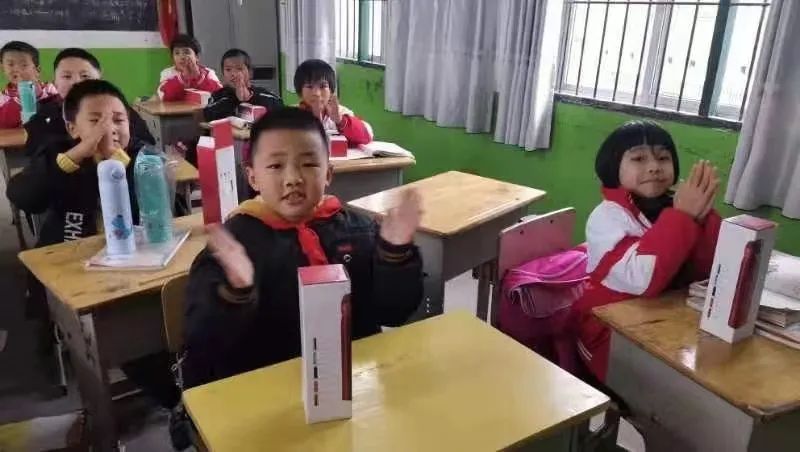 温暖计划,有你有我——IN SPACE·空格设计公司的公益活动-18