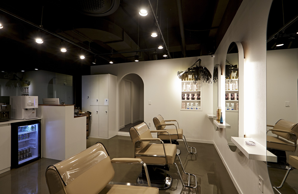 十坪美容室的黑与白魅力-6