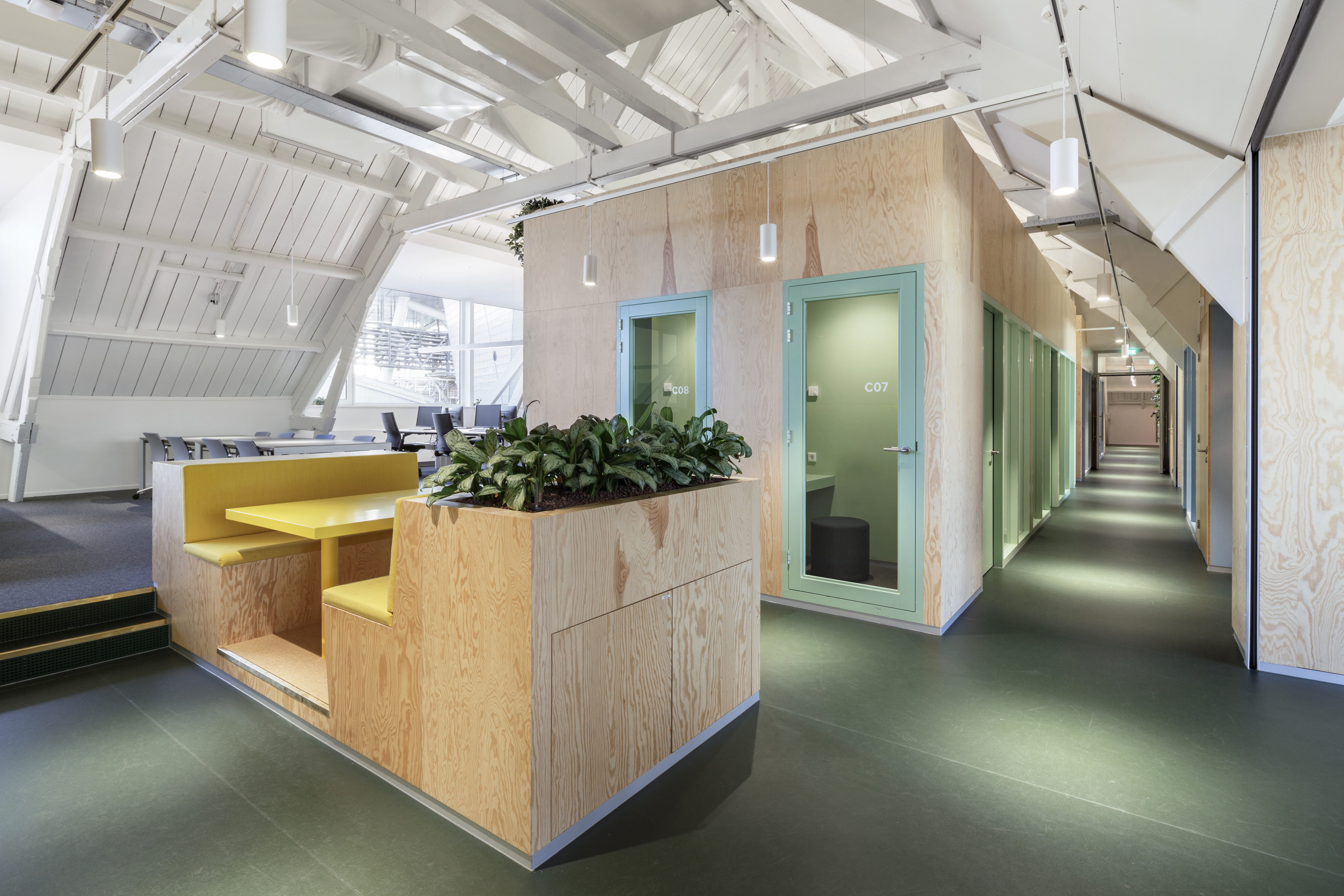 历史与未来交融的办公空间——Upfield 办公室“阁楼”-23