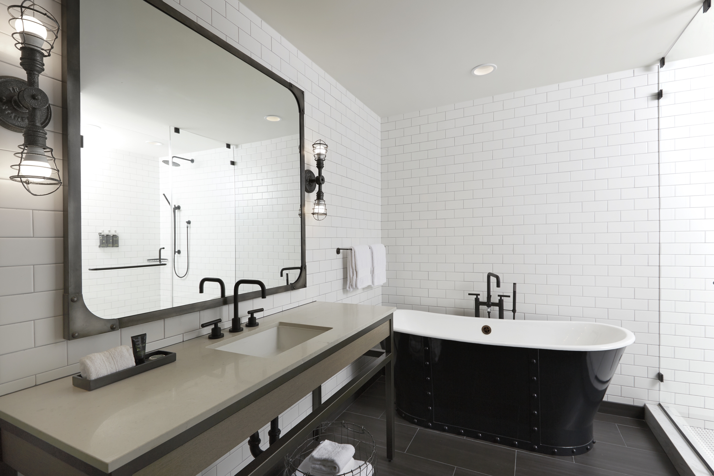 Anderson/Miller, Ltd. - Pier 2620-1