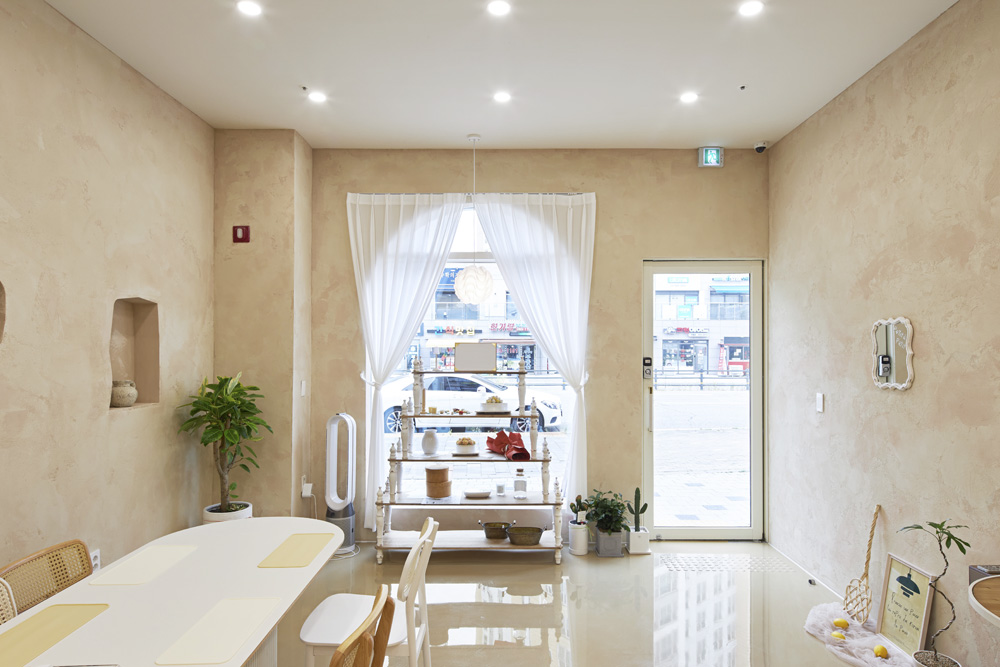 简约设计打造 10 坪舒适早餐店-6