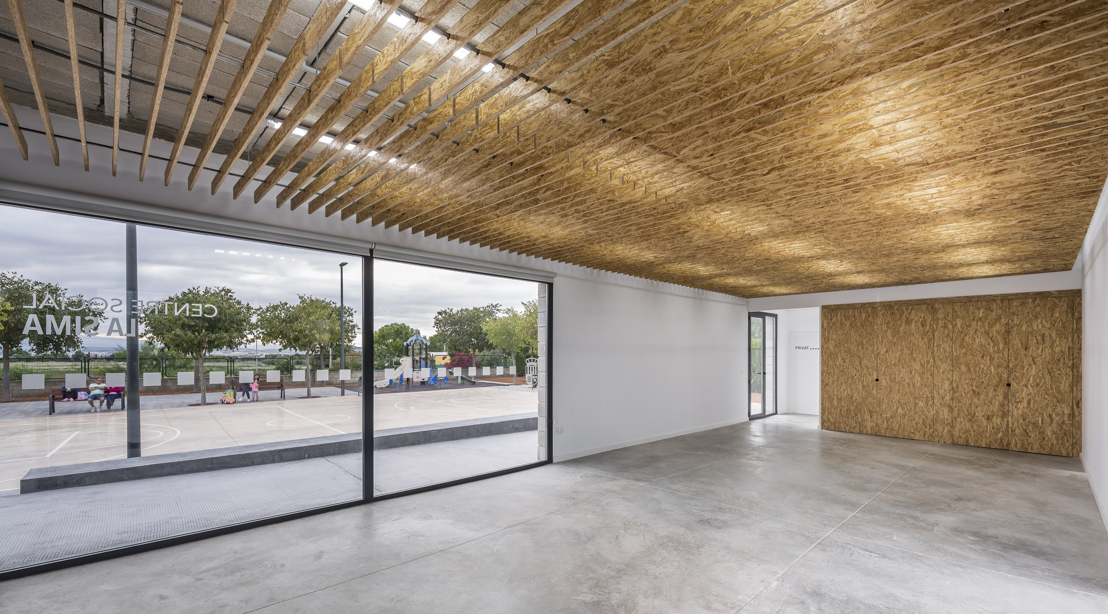 Pobla de Vallbona 社区中心设计-11